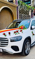 𝐀𝐊 𝐋𝐔𝐗𝐔𝐑𝐘 𝐂𝐀𝐁𝐒 - Luxury Car Rental in Delhi