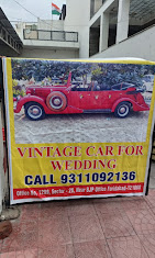 Luxury Vintage Car On Rent For Wedding